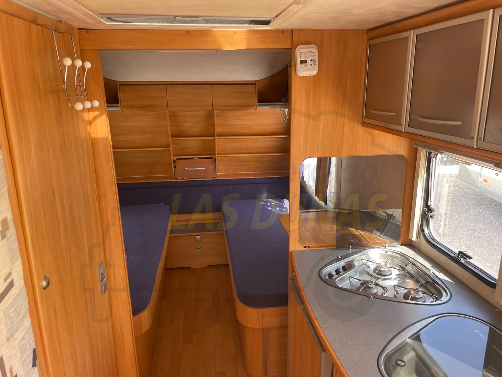 c9fd76a4-70e8-4757-a1d8-ebef9992aa51